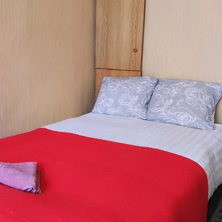 Hostel Cozy In *